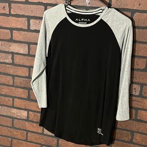 Mens alpha fitness baseball t. Size medium. Grey/black